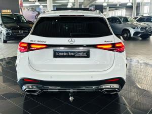 Mercedes-Benz GLC GLC300d 4Matic Avantgarde - Image 11