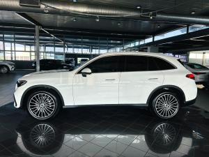 Mercedes-Benz GLC GLC300d 4Matic Avantgarde - Image 10
