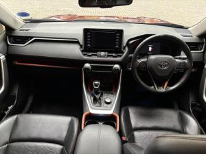Toyota RAV4 2.0 GX-R AWD - Image 9