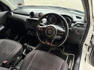 Suzuki Swift 1.2 GLX manual - Image 10