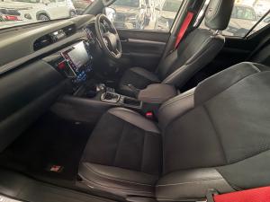 Toyota Hilux 2.8GD-6 double cab 4x4 GR-Sport - Image 7