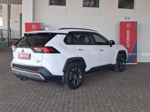 Toyota RAV4 2.5 Hybrid VX E-Four - Image 2