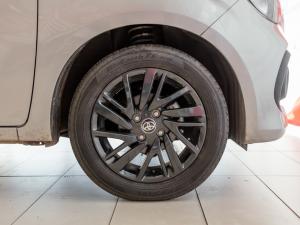 Toyota Vitz 1.0 XR auto - Image 14