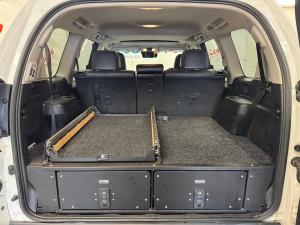 Toyota Land Cruiser Prado 2.8GD VX-L - Image 18