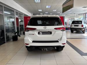 Toyota Fortuner 2.4GD-6 auto - Image 5