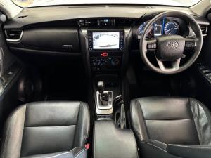 Toyota Fortuner 2.4GD-6 auto - Image 6