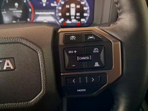 Toyota Land Cruiser Prado 2.8GD VX-R - Image 10