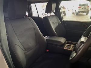 Toyota Land Cruiser Prado 2.8GD VX-R - Image 15