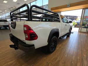 Toyota Hilux 2.8GD-6 Xtra cab 4x4 Legend auto - Image 2