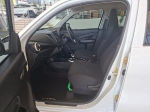 Toyota Vitz 1.0 XR auto - Image 7