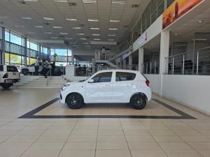 Toyota Vitz 1.0 XR auto - Image 15