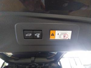 Toyota Land Cruiser Prado 2.8GD VX-R - Image 23
