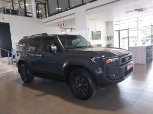 Toyota Land Cruiser Prado 2.8GD VX-R - Image 1