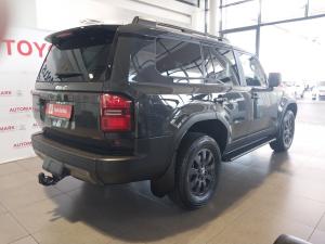 Toyota Land Cruiser Prado 2.8GD VX-R - Image 2