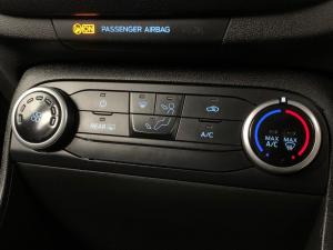Ford Fiesta 1.0 Ecoboost Trend 5-Door automatic - Image 11