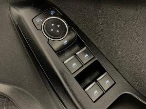 Ford Fiesta 1.0 Ecoboost Trend 5-Door automatic - Image 14