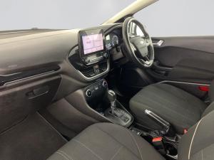 Ford Fiesta 1.0 Ecoboost Trend 5-Door automatic - Image 19