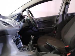 Ford Fiesta 5-door 1.4 Ambiente (aircon+audio) - Image 13