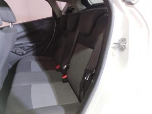 Ford Fiesta 5-door 1.4 Ambiente (aircon+audio) - Image 14