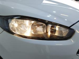 Ford Fiesta 5-door 1.4 Ambiente (aircon+audio) - Image 15