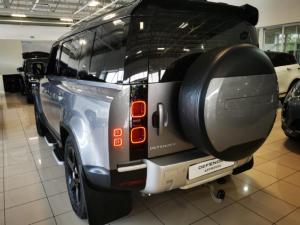 Land Rover Defender 110 D250 SE - Image 8