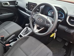 Hyundai Venue 1.0T Motion auto - Image 8