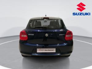 Suzuki Swift 1.2 GLX auto - Image 4