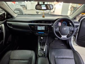 Toyota Corolla 1.8 Exclusive auto - Image 14