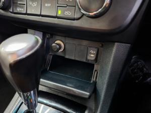 Toyota Corolla 1.8 Exclusive auto - Image 18
