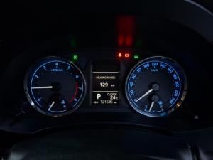 Toyota Corolla 1.8 Exclusive auto - Image 25