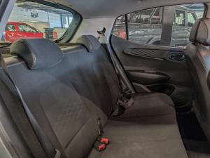 Hyundai Grand i10 1.0 Premium hatch - Image 12