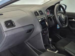 Volkswagen Polo Vivo hatch 1.6 Life - Image 13