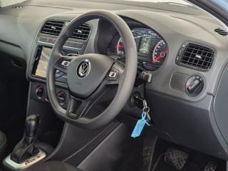 Volkswagen Polo Vivo hatch 1.6 Life