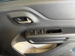 Citroen C3 1.2T Max - Image 13