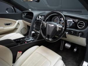 Bentley Continental GT V8 coupe - Image 20