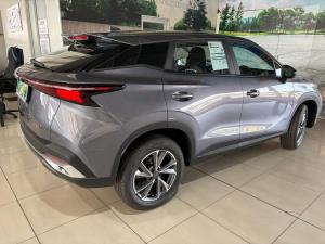 Omoda C5 1.5T 230T Street + - Image 2