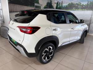 Nissan Magnite 1.0 Turbo Acenta Plus auto - Image 3