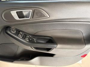 Ford Fiesta 5-door 1.0T Trend - Image 9