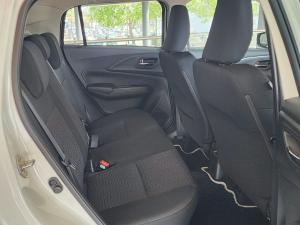 Suzuki Swift 1.2 GLX auto - Image 14
