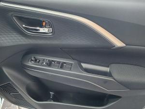 Suzuki Swift 1.2 GLX auto - Image 20