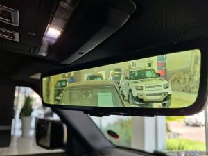 Land Rover Defender 110 D350 X-Dynamic HSE - Image 23
