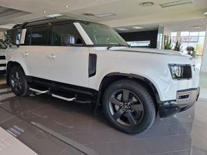 Land Rover Defender 110 D350 X-Dynamic HSE - Image 2
