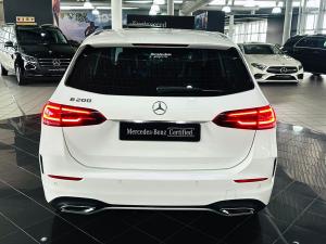 Mercedes-Benz B-Class B200 AMG Line - Image 11