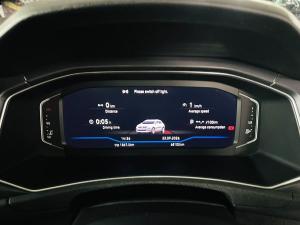Volkswagen T-Roc 2.0TSI 140kW 4Motion R-Line - Image 8