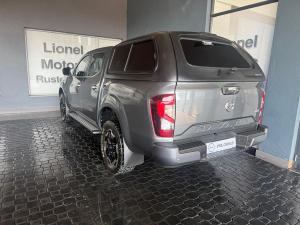 Nissan Navara 2.5DDTi double cab LE Plus 4x4 - Image 10
