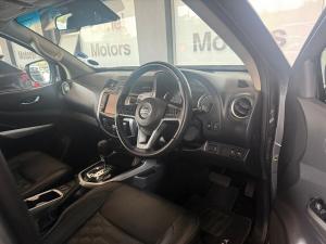 Nissan Navara 2.5DDTi double cab LE Plus 4x4 - Image 16