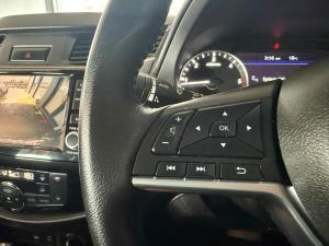 Nissan Navara 2.5DDTi double cab LE Plus 4x4 - Image 18