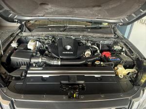 Nissan Navara 2.5DDTi double cab LE Plus 4x4 - Image 7