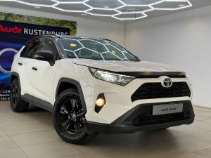 Toyota RAV4 2.0 GX - Image 1