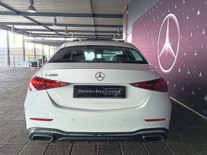 Mercedes-Benz C-Class C200 Avantgarde - Image 6